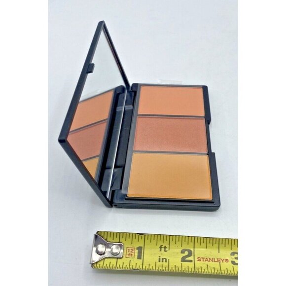 SLEEK Makeup Blush By 3 Palette Compact W Mirror NEW Take A Cheeky Peek 367 - Picture 8 of 8